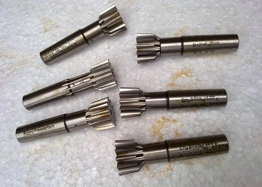 gear hobbing cutters