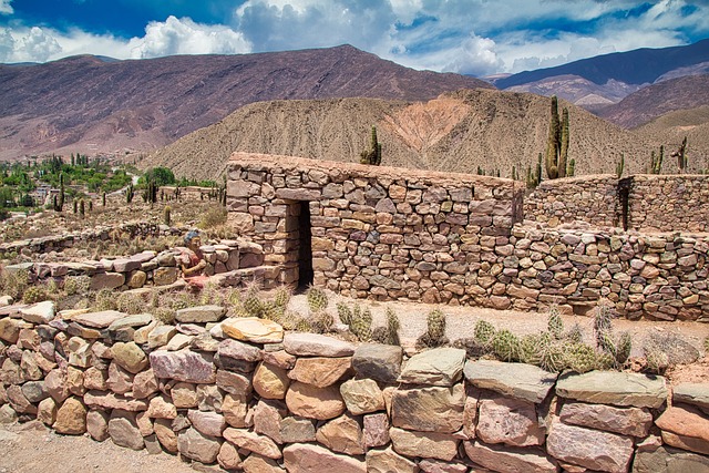 Explora la Magia de Purmamarca Un Destino Inolvidable Explora la Magia de Purmamarca Un Destino Inolvidable